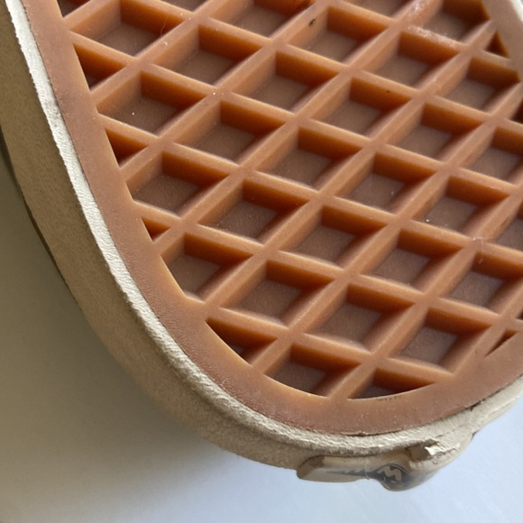 Vans Off The Wall gray Lace Up  Sneakers Men Size 9 Women 10.5 NEW NEVER WORN - Picture 5 of 6